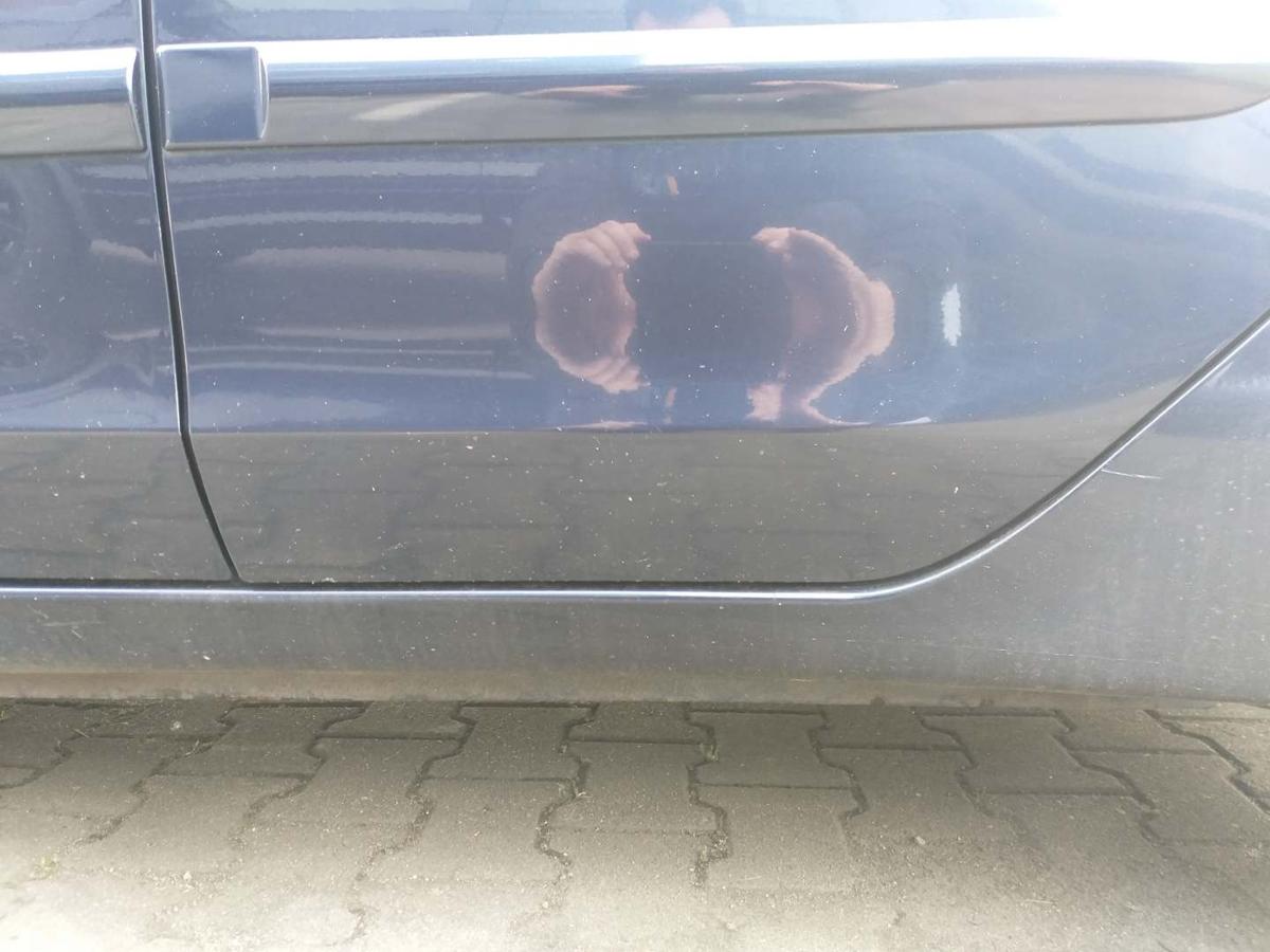 Mitsubishi Colt Z30 original Tür hinten links T43 Blau Rohbau Bj.2005